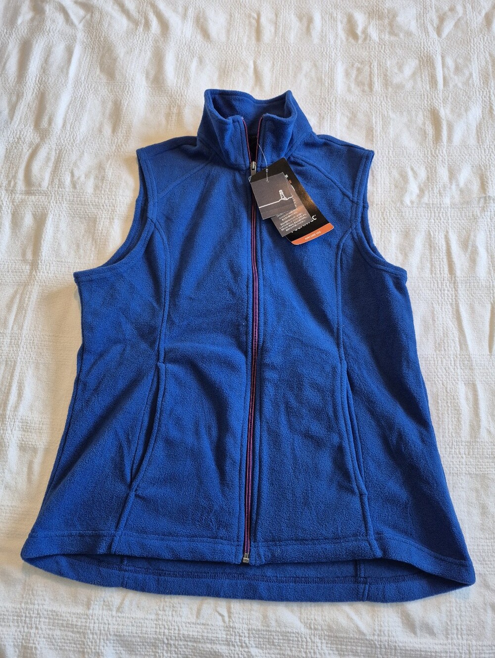 Lands End wonen's size M 10/12 blue fleece vest, full zipper 2 front pockets NEW